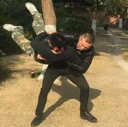 中山保鏢